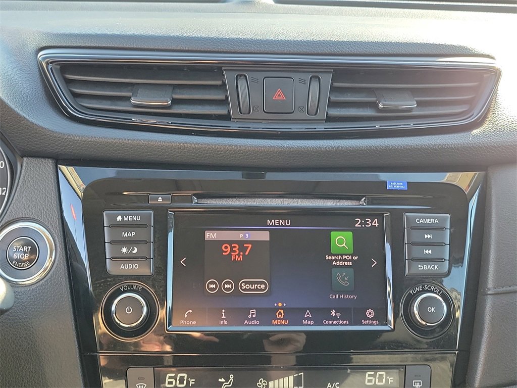 Used 2018 Nissan Rogue SV w/ Premium Package image 9