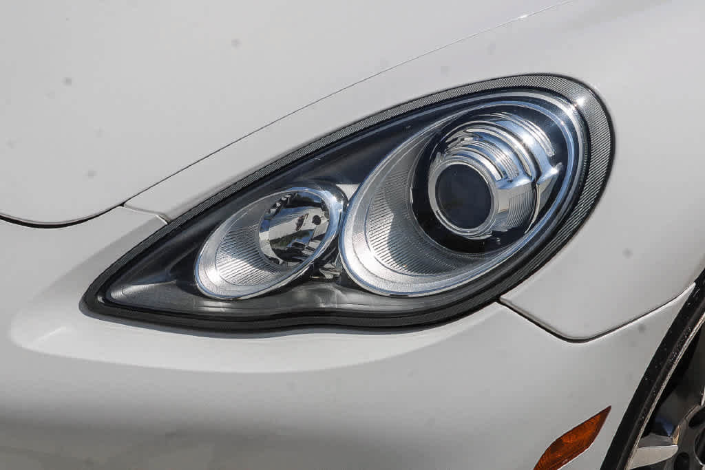 Used 2012 Porsche Panamera RWD image 10