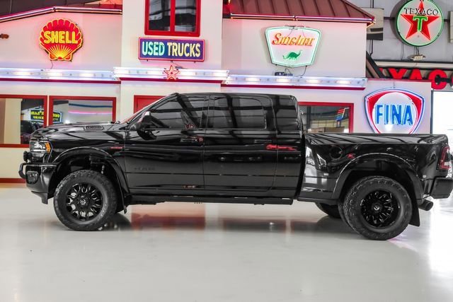 Used 2022 RAM 3500 Limited image 13