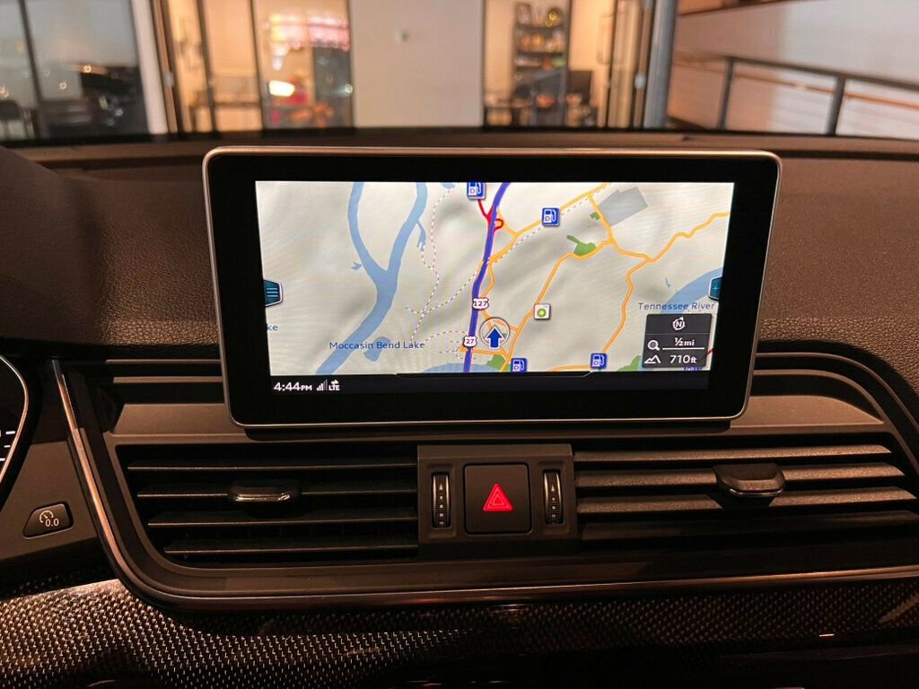 Used 2019 Audi SQ5 Prestige AWD/4WD image 19