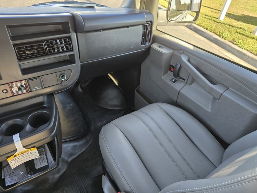 New 2025 Chevrolet Express 2500 w/ Driver Convenience Package image 19