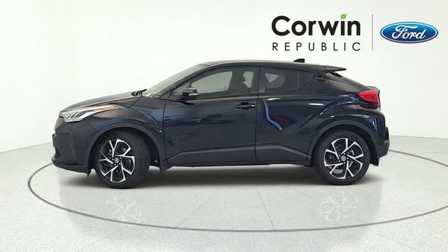 Used 2021 Toyota C-HR XLE FWD video 2