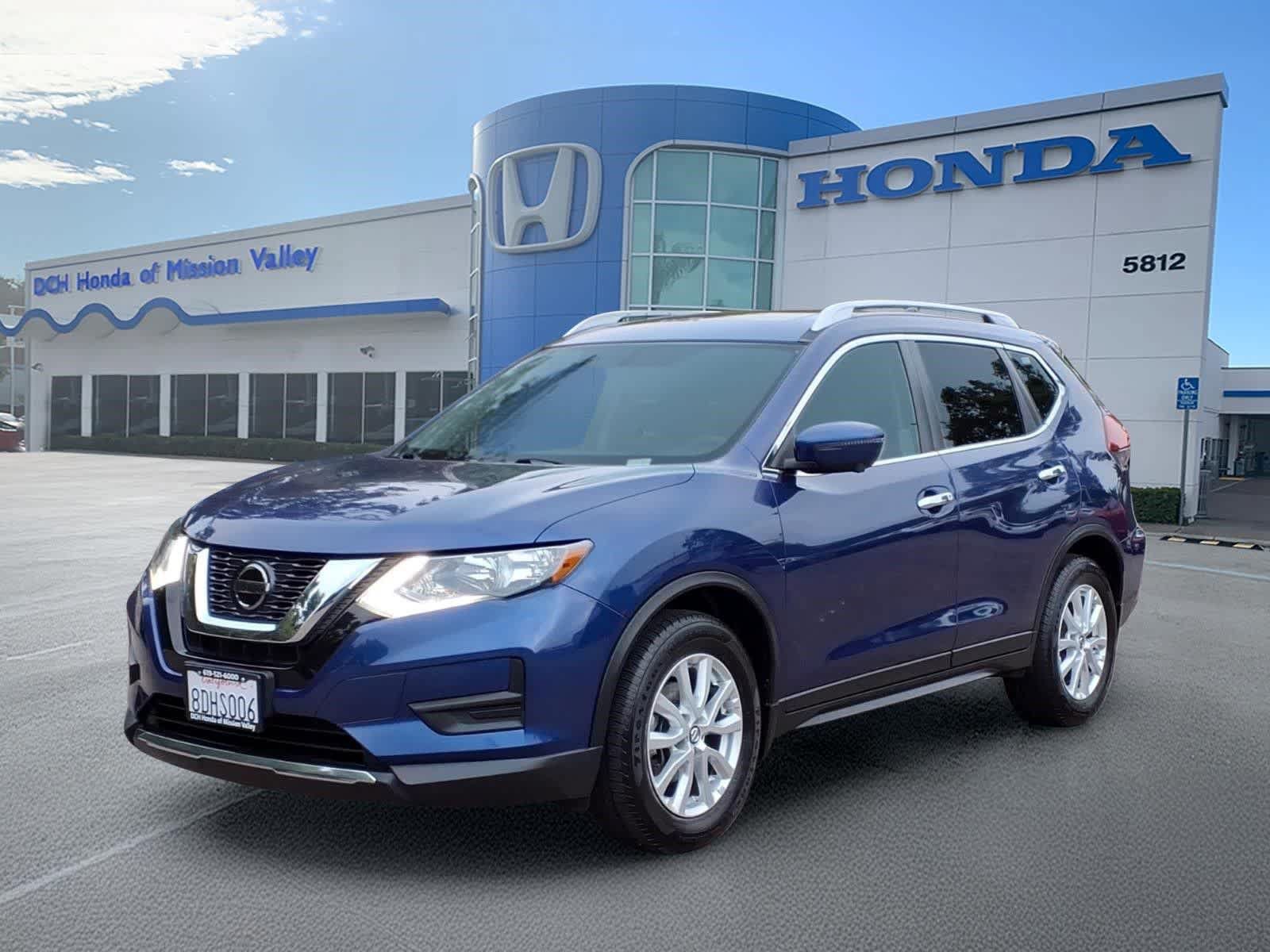 Used 2018 Nissan Rogue SV w/ Sun & Sound Touring Package FWD video 1