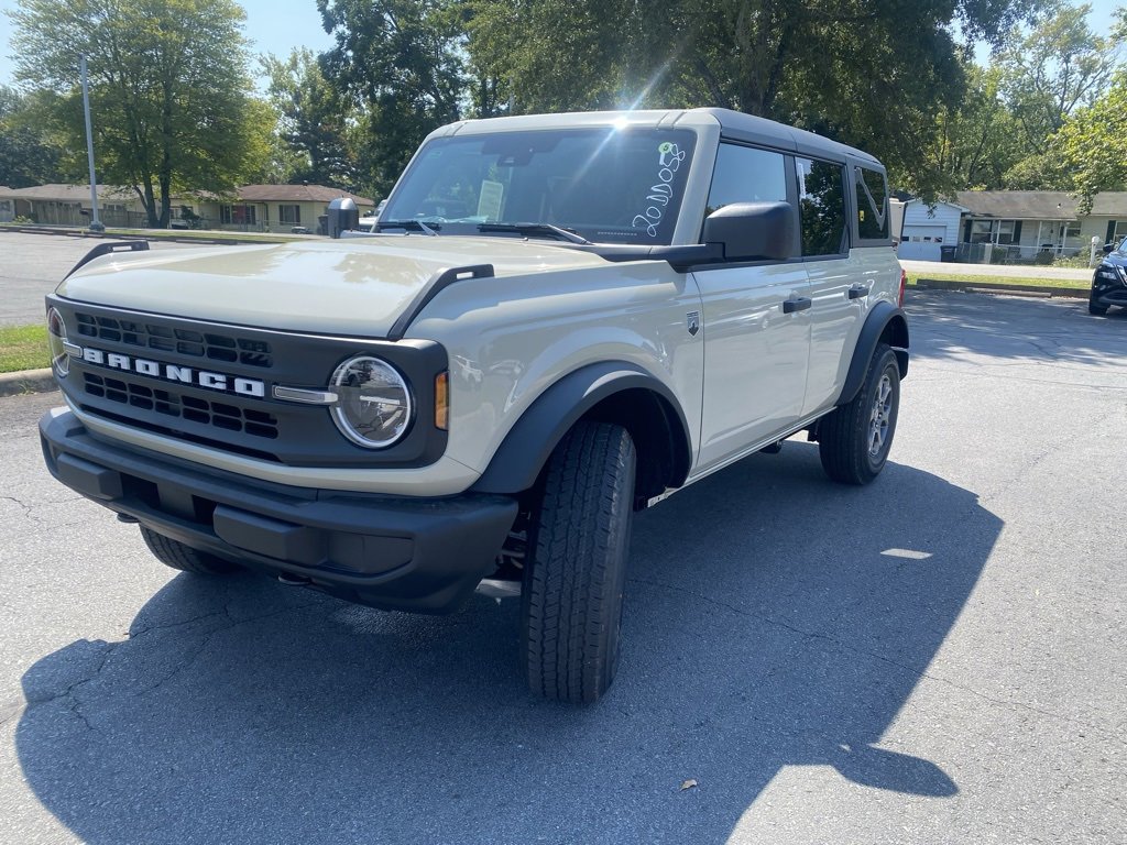 New 2025 Ford Bronco Big Bend image 3