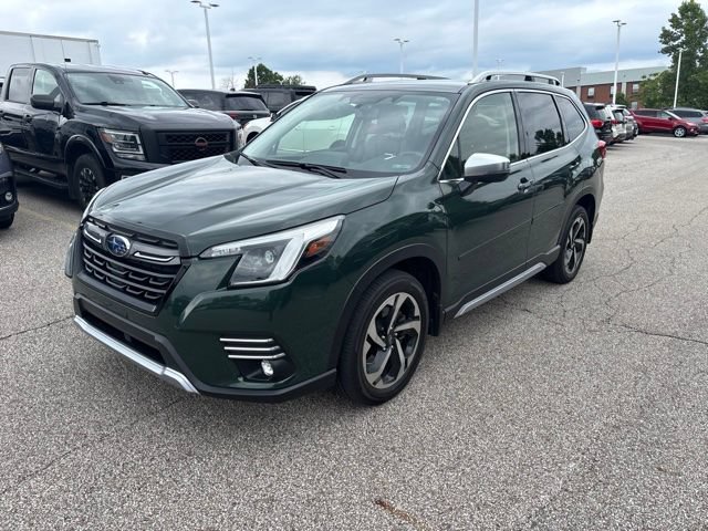 Used 2024 Subaru Forester Touring AWD/4WD image 1