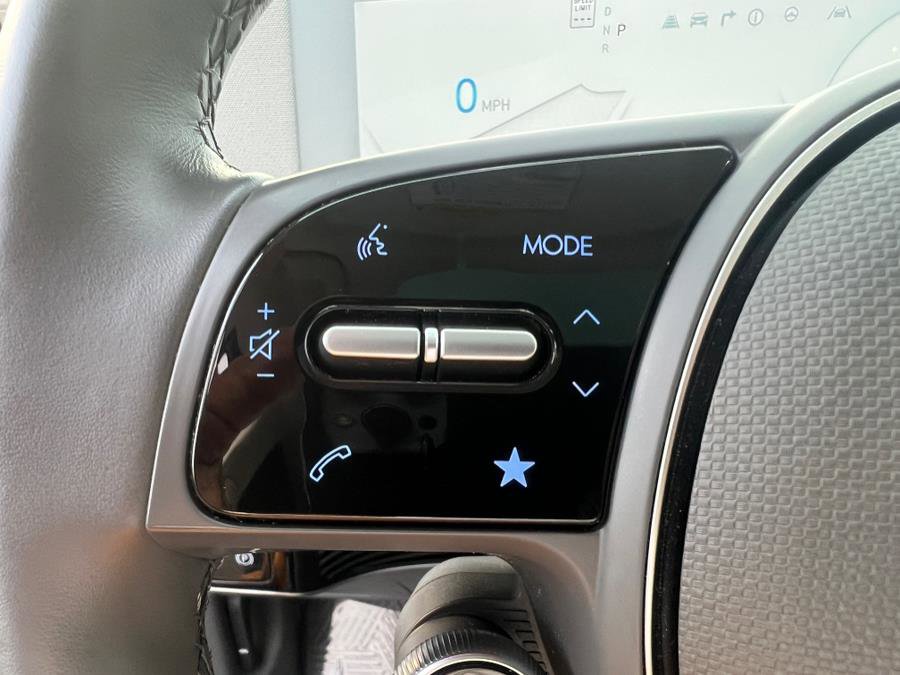 Used 2024 Hyundai Ioniq 5 Limited image 16