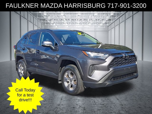 Used 2022 Toyota RAV4 XLE AWD/4WD image 1