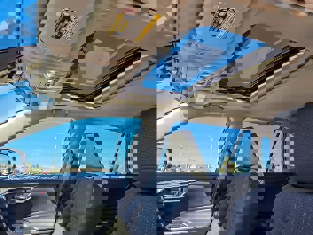 Used 2023 Toyota RAV4 XLE w/ Convenience Package image 9