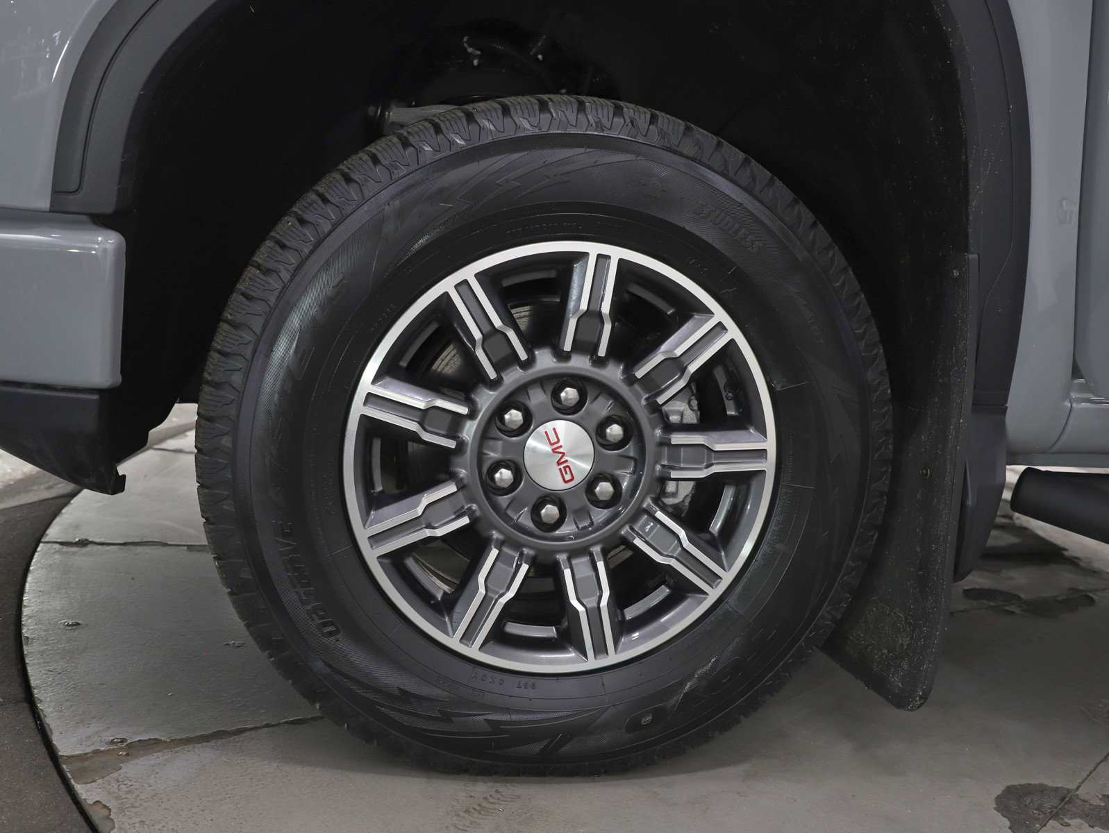 Used 2024 GMC Sierra 1500 AT4 image 33