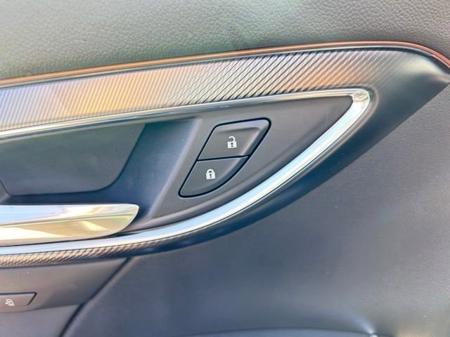 New 2025 Buick Envision Sport Touring image 11