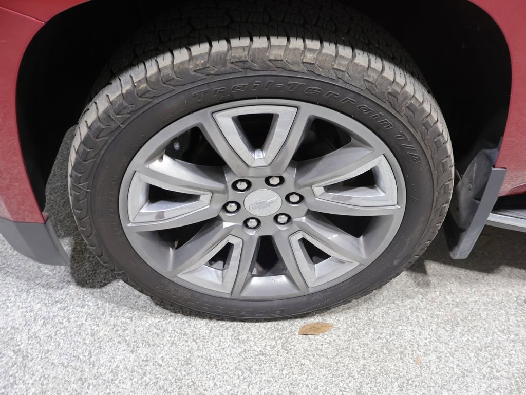 Used 2015 Chevrolet Suburban LTZ AWD/4WD image 10