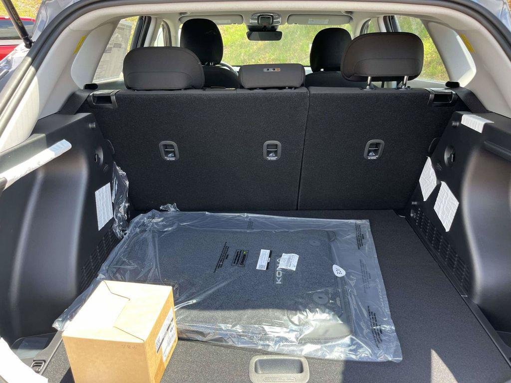 New 2026 Hyundai Kona SE FWD image 29