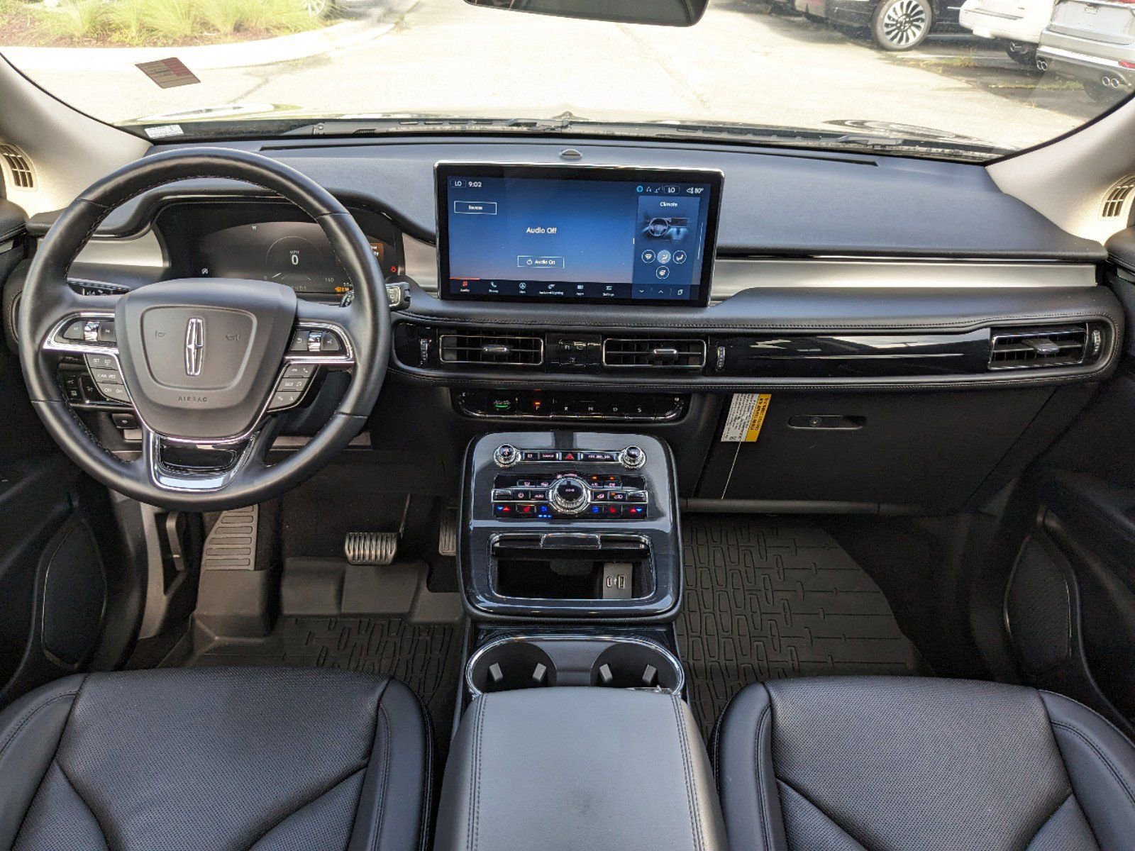 Certified 2023 Lincoln Nautilus Reserve w/ Monochromatic Package image 17