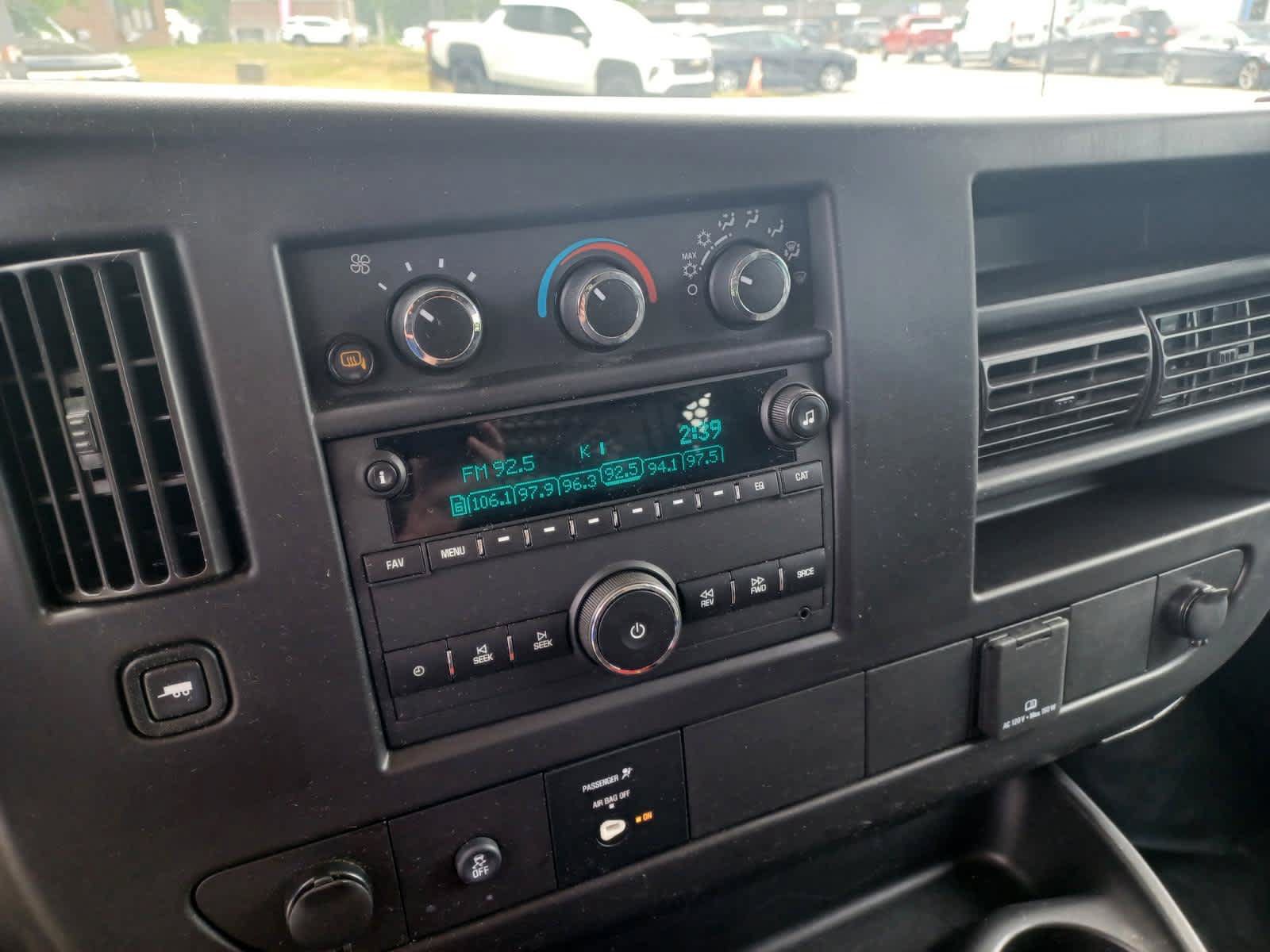 Used 2024 GMC Savana 2500 w/ Driver Convenience Package RWD image 10
