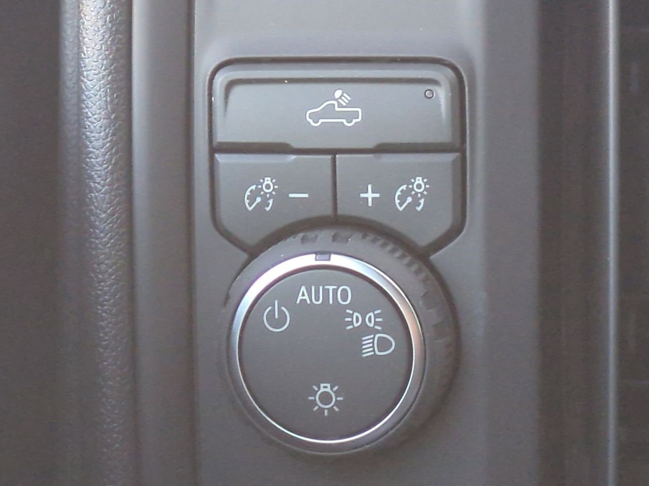 Used 2026 Chevrolet Silverado 1500 Custom image 17