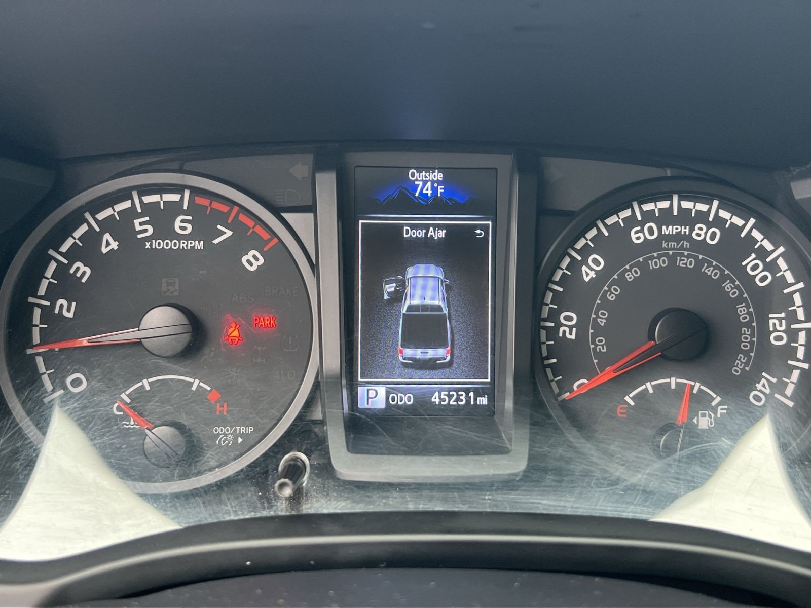 Used 2023 Toyota Tacoma SR AWD/4WD image 17