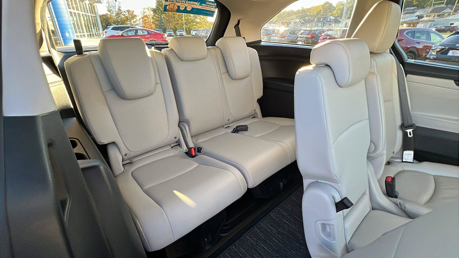 Certified 2025 Honda Odyssey EX-L image 15