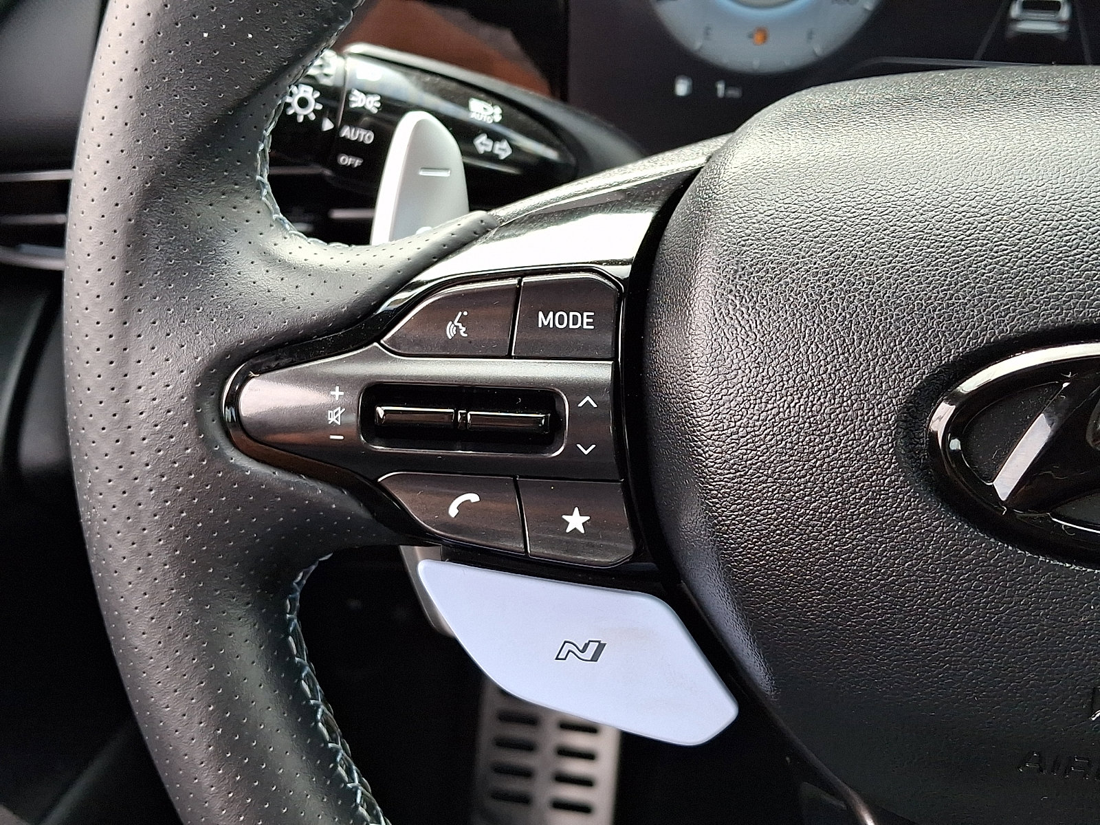 Used 2023 Hyundai Elantra N w/ Preferred Accessory Package FWD image 22