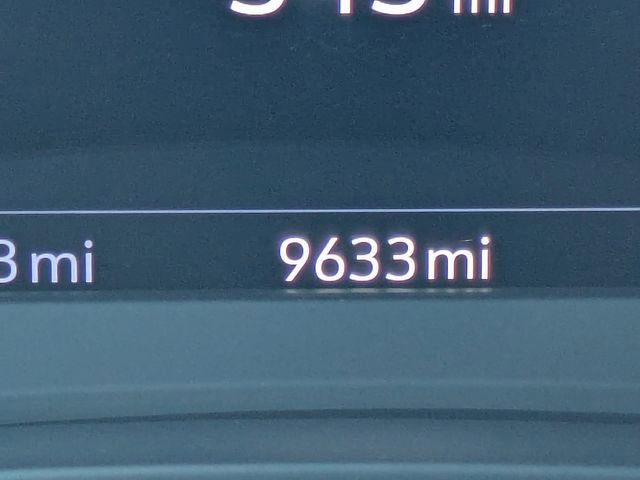 Certified 2025 Cadillac XT5 Premium Luxury w/ Technology Package image 33