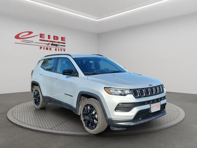 New 2026 Jeep Compass Altitude image 7