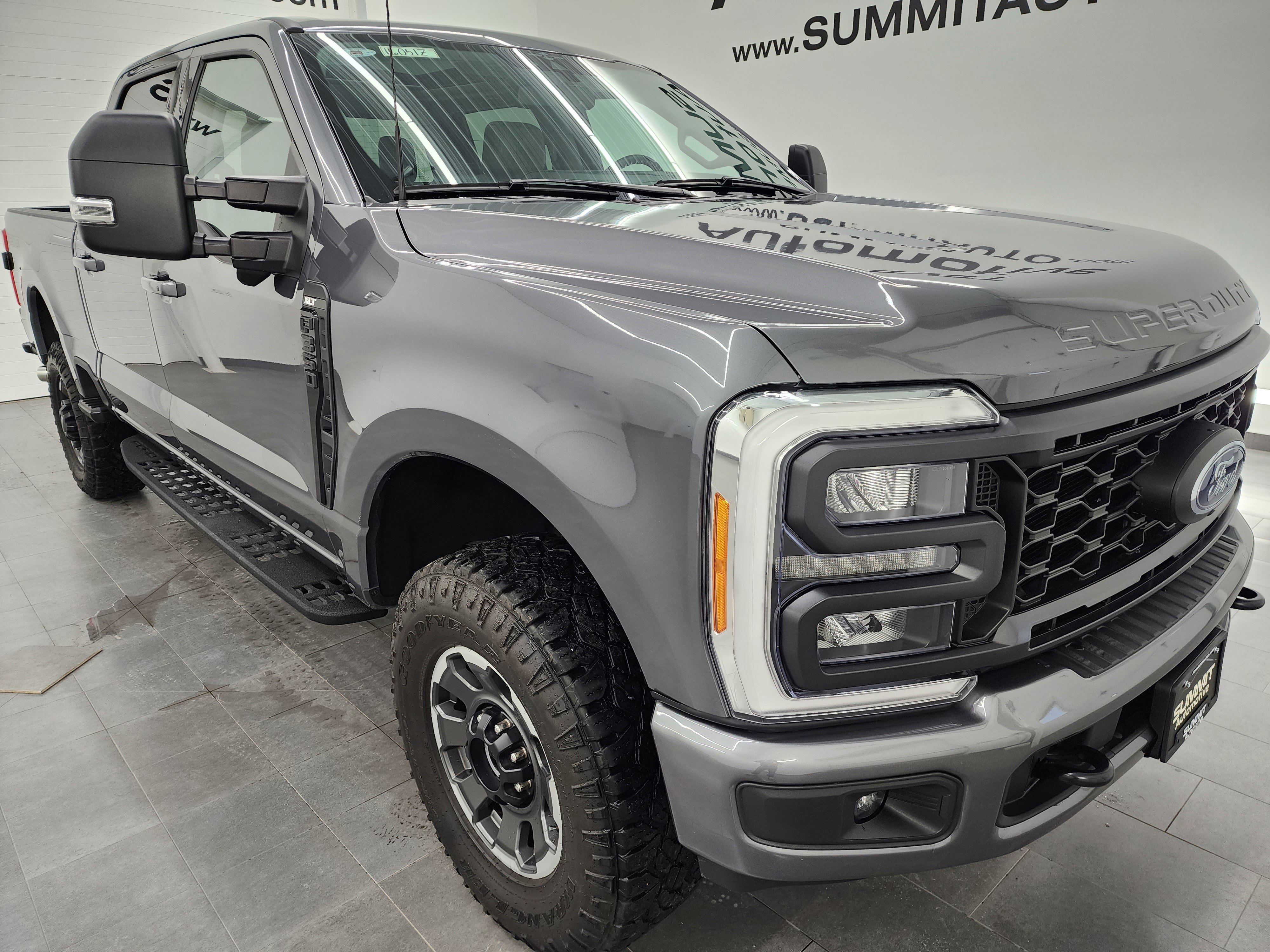 Used 2023 Ford F350 XLT w/ Tremor Off-Road Package image 2