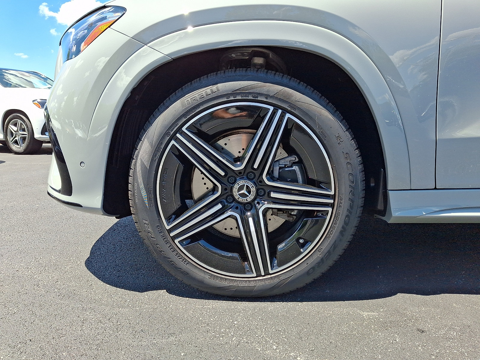 Certified 2026 Mercedes-Benz GLE 350 4MATIC image 8