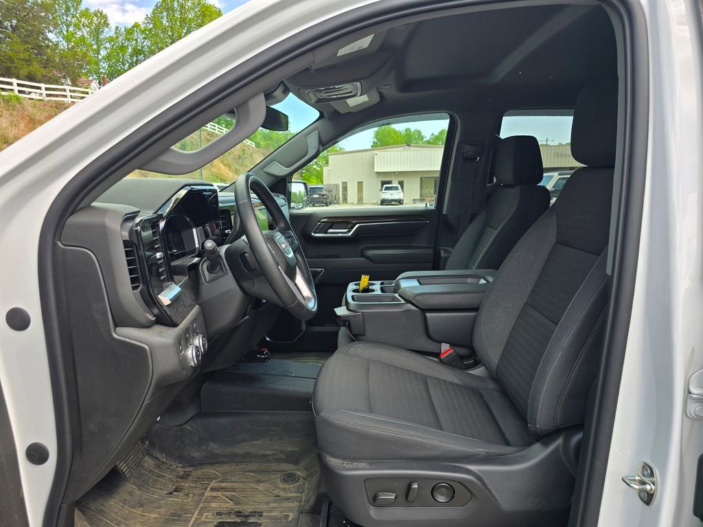 Used 2023 GMC Sierra 1500 Elevation AWD/4WD image 4