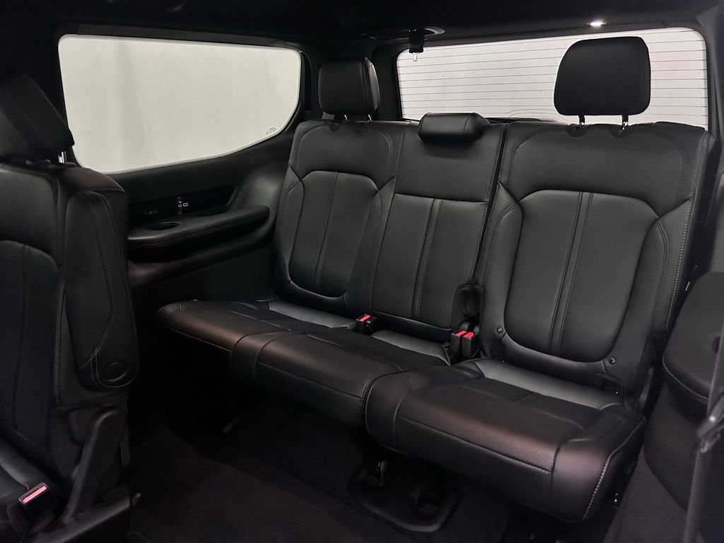 New 2026 Jeep Grand Wagoneer Summit w/ Rear Seat Video Group I AWD/4WD image 15