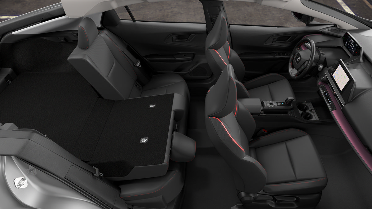 New 2027 Toyota Prius Plug-In Hybrid FWD image 22