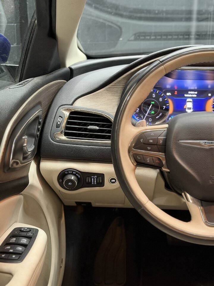 Used 2015 Chrysler 200 C w/ Navigation & Sound Group I FWD image 13