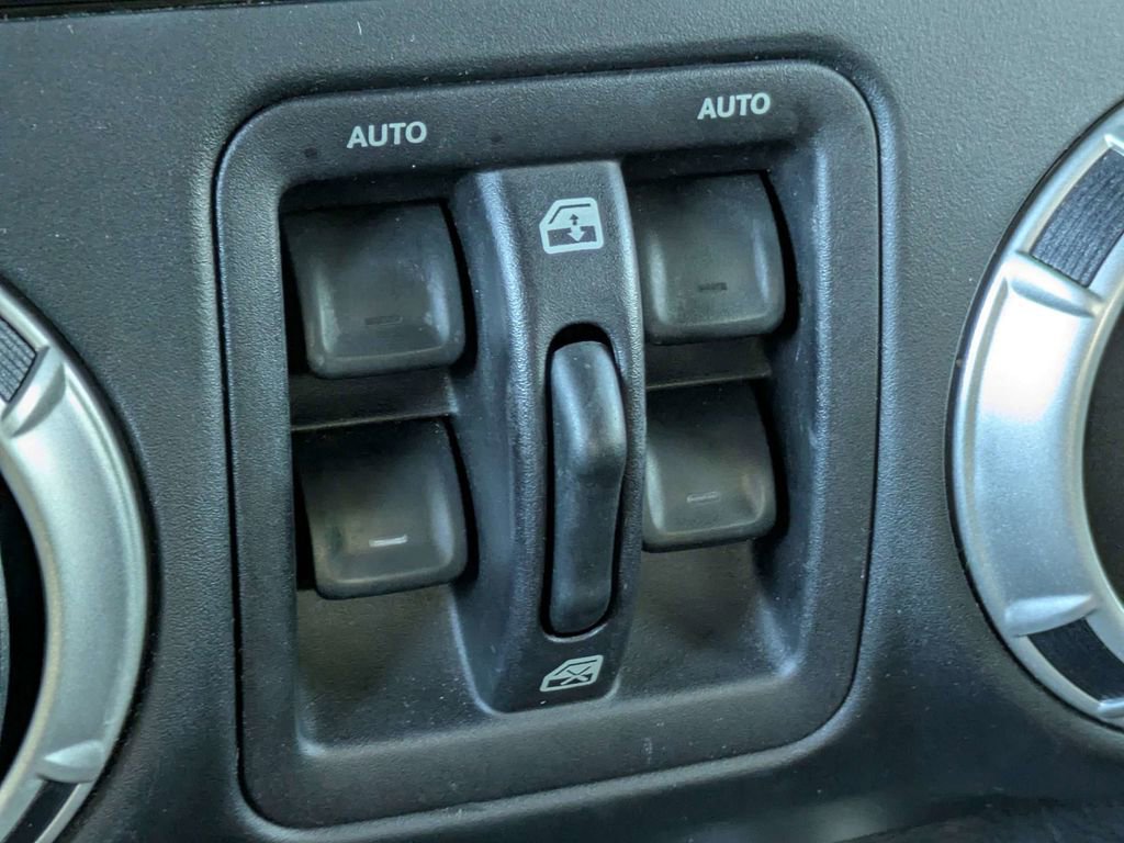 Used 2017 Jeep Wrangler Unlimited Sahara w/ Max Tow Package image 29