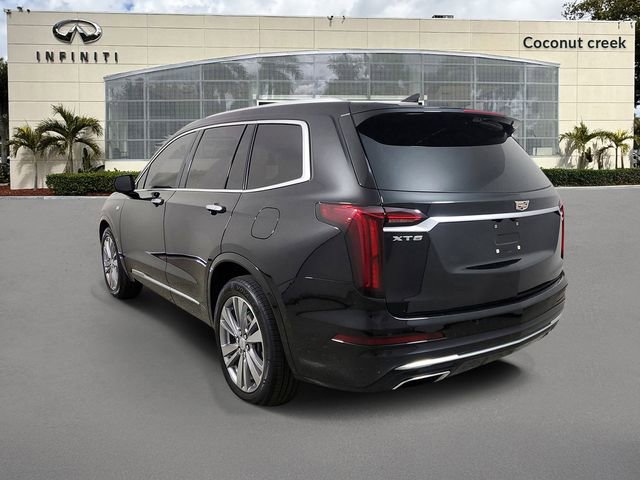 Used 2023 Cadillac XT6 Premium Luxury w/ Technology Package image 4