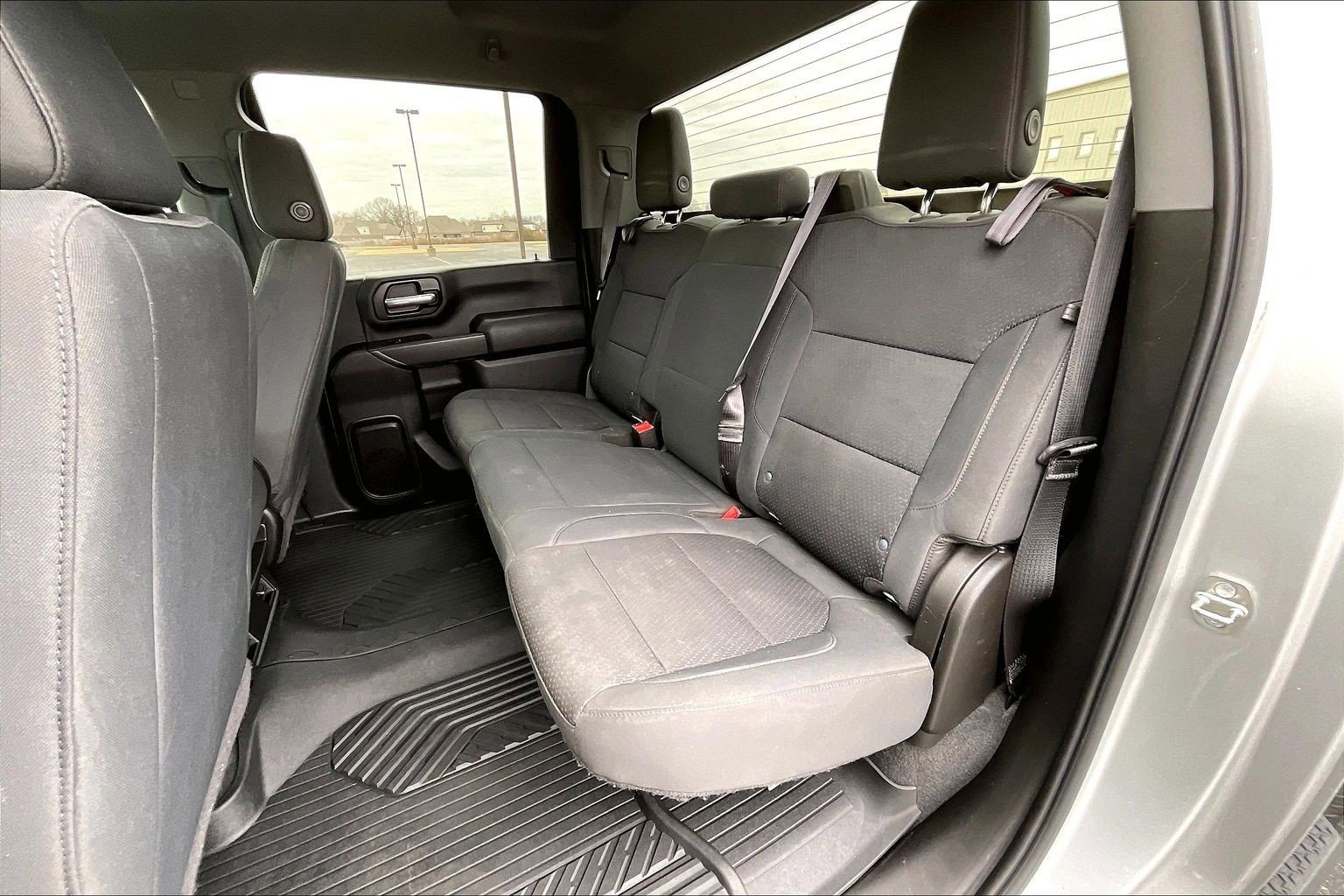 Used 2020 Chevrolet Silverado 2500 Custom w/ Custom Value Package image 17