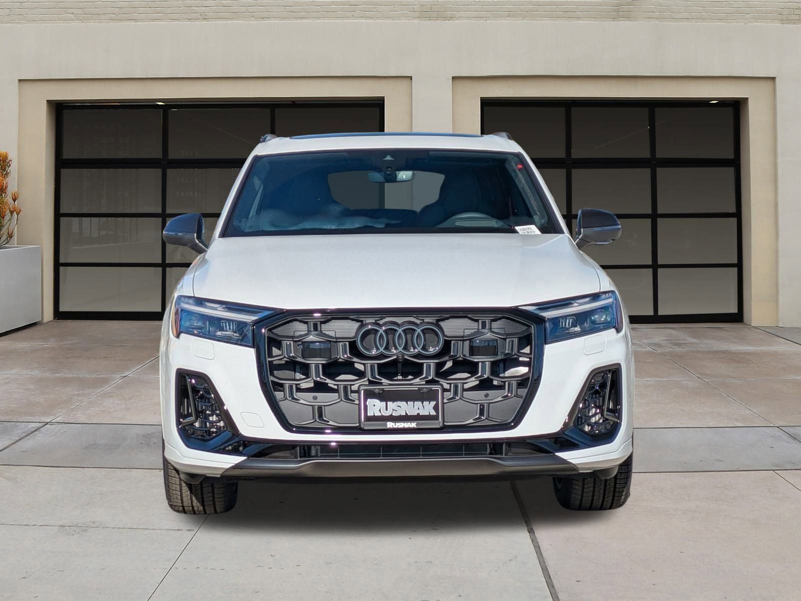 New 2026 Audi Q7 3.0T Prestige image 2