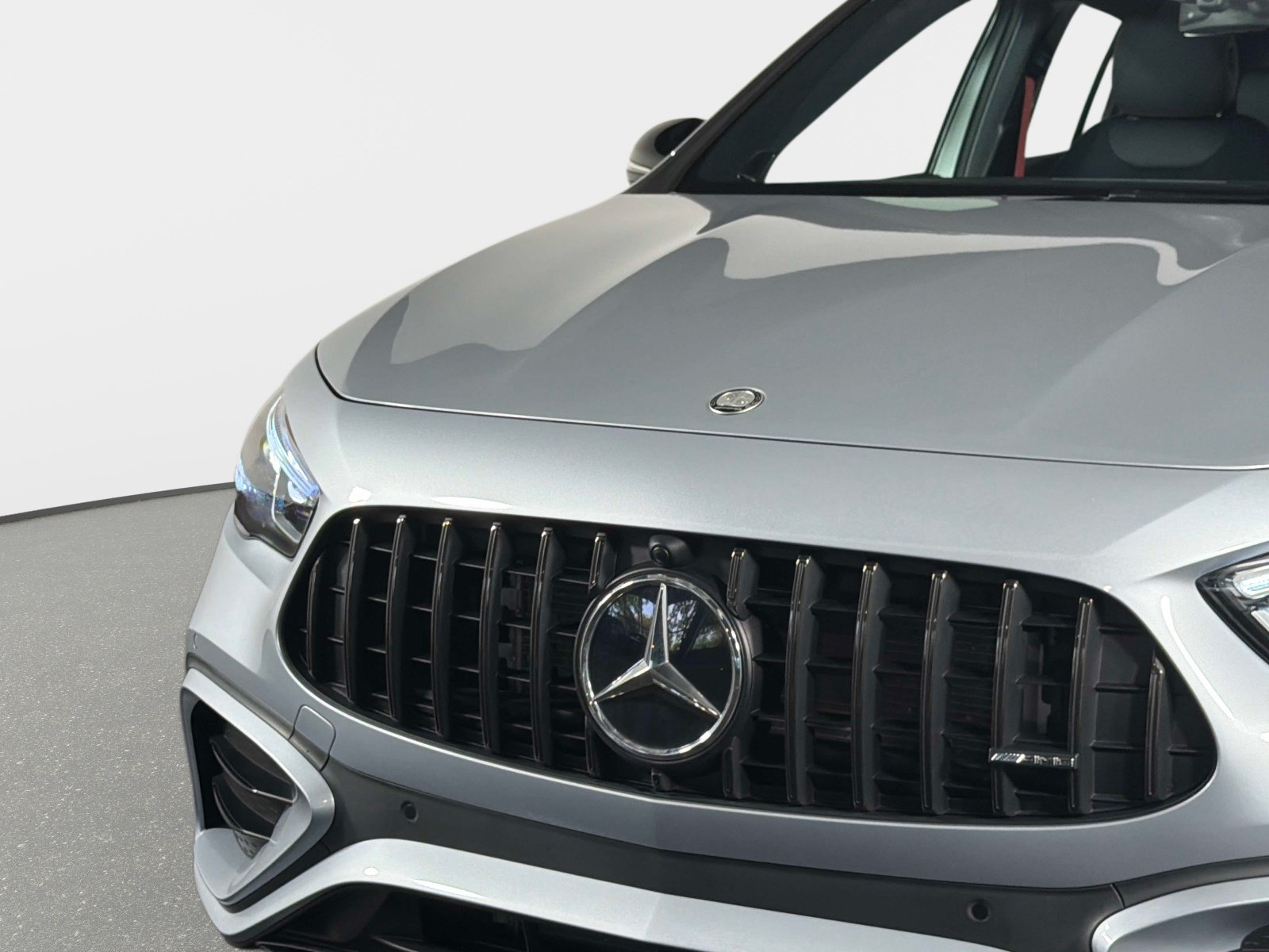 Used 2025 Mercedes-Benz GLA 35 AMG 4MATIC image 11