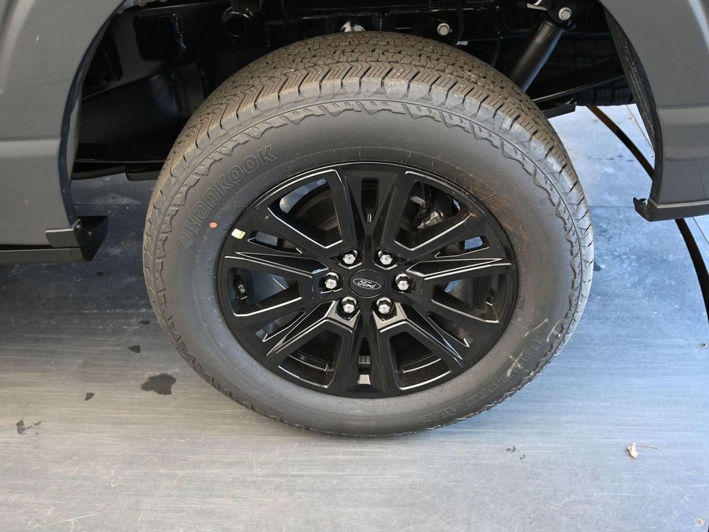 New 2026 Ford F150 Platinum image 12