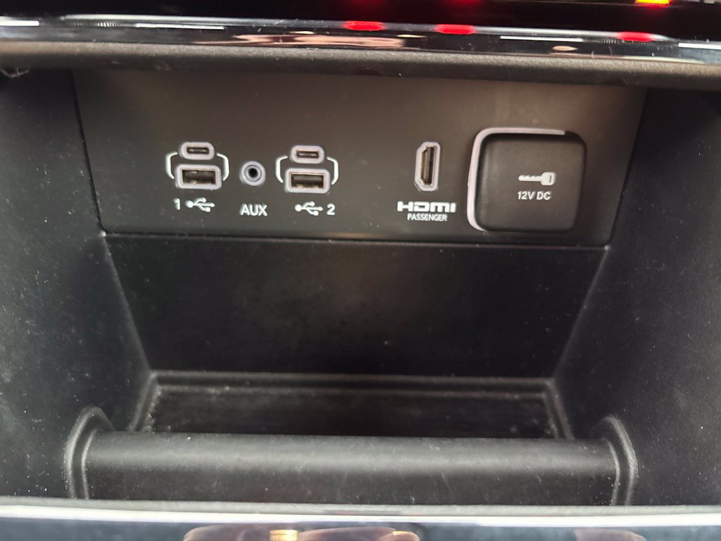 Used 2022 Jeep Grand Cherokee Summit AWD/4WD image 19
