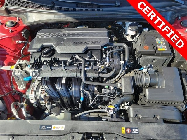 Certified 2025 Hyundai Elantra Sport w/ Cargo Package image 23