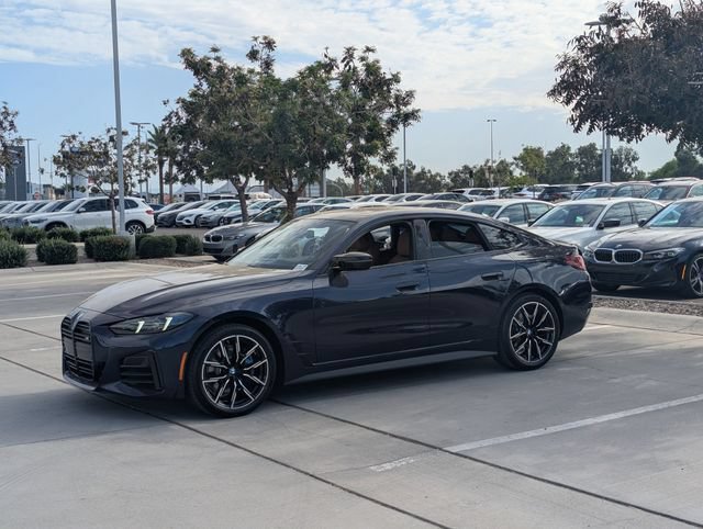 New 2026 BMW M440i w/ Premium Package RWD image 10