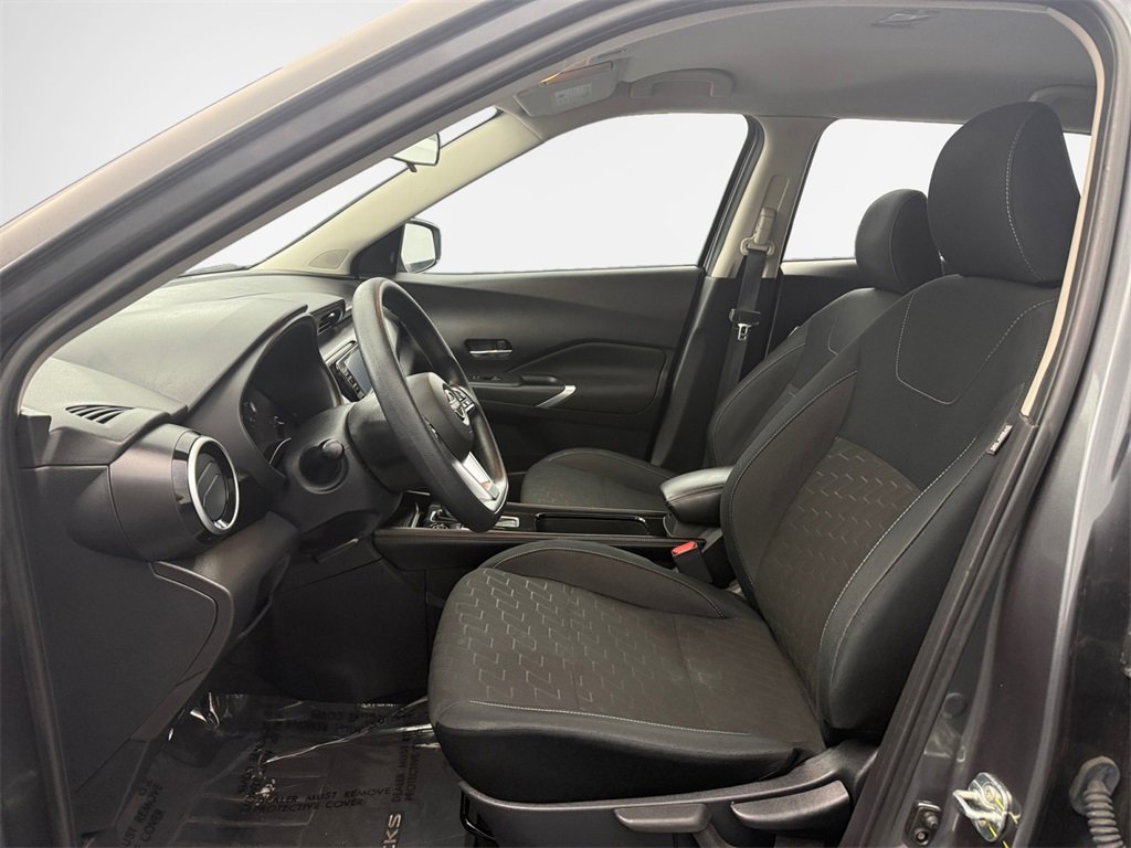 Used 2024 Nissan Kicks SV image 12