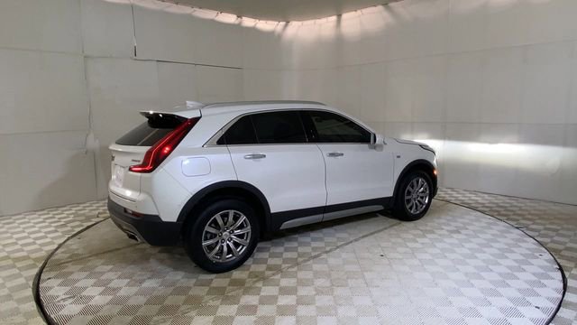 Used 2020 Cadillac XT4 Premium Luxury w/ Cold Weather Package image 3