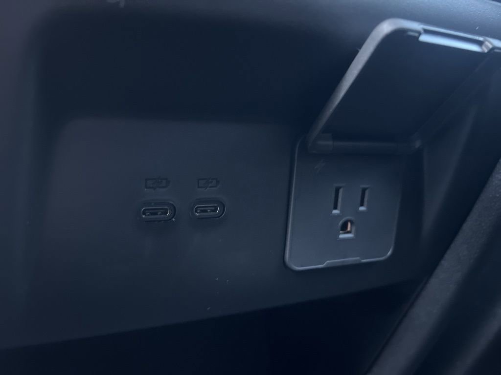 New 2026 Chevrolet Traverse LT w/ Driver Confidence Package image 25