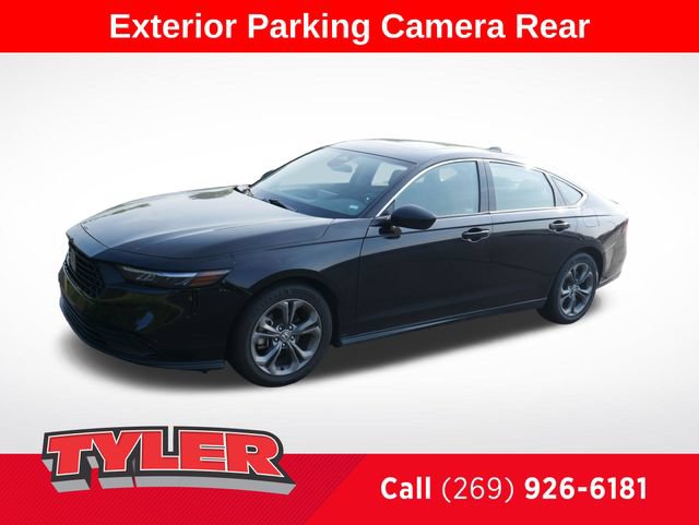 Used 2024 Honda Accord EX image 3