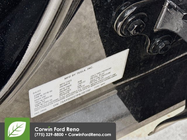 Used 2023 Tesla Model Y AWD image 30