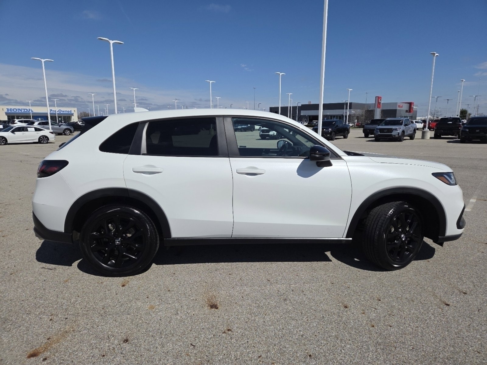 Used 2024 Honda HR-V Sport image 19