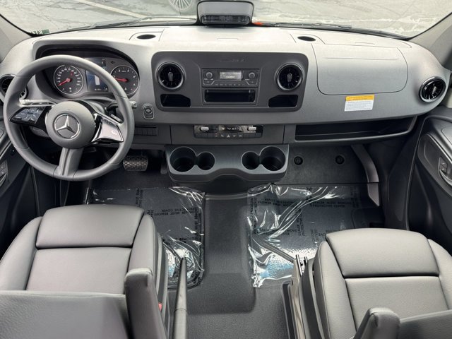 New 2026 Mercedes-Benz Sprinter 2500 image 4
