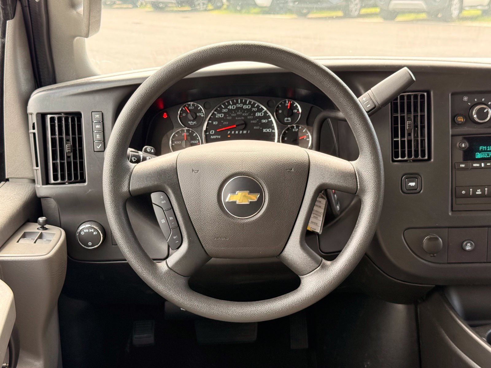 Used 2026 Chevrolet Express 3500 LT w/ LT Preferred Equipment Group RWD image 23