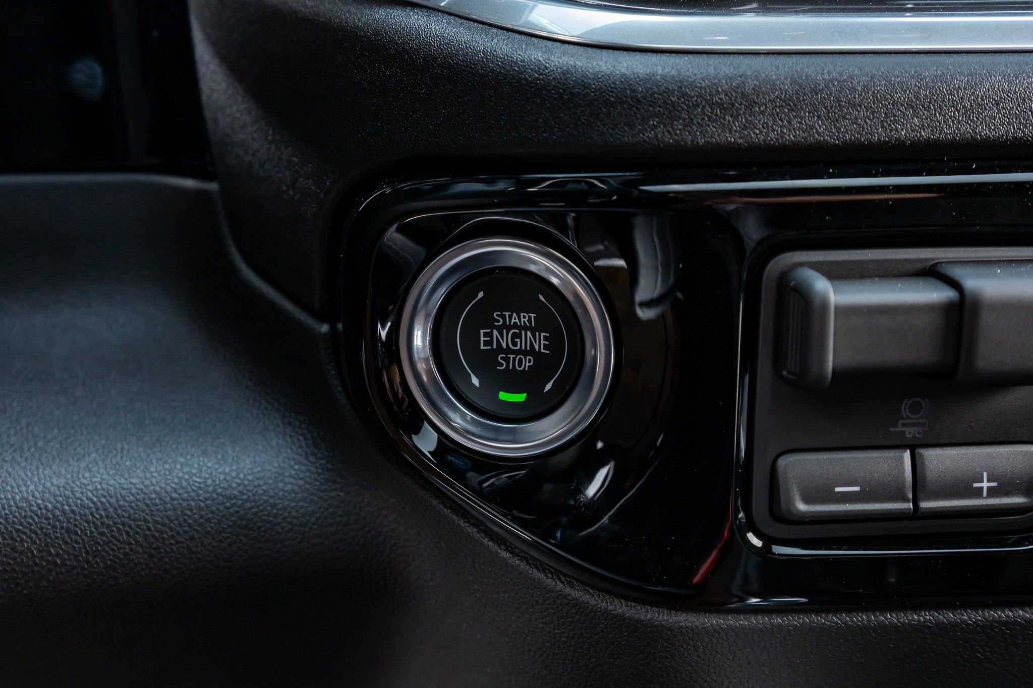 Used 2026 Chevrolet Silverado 1500 High Country image 23