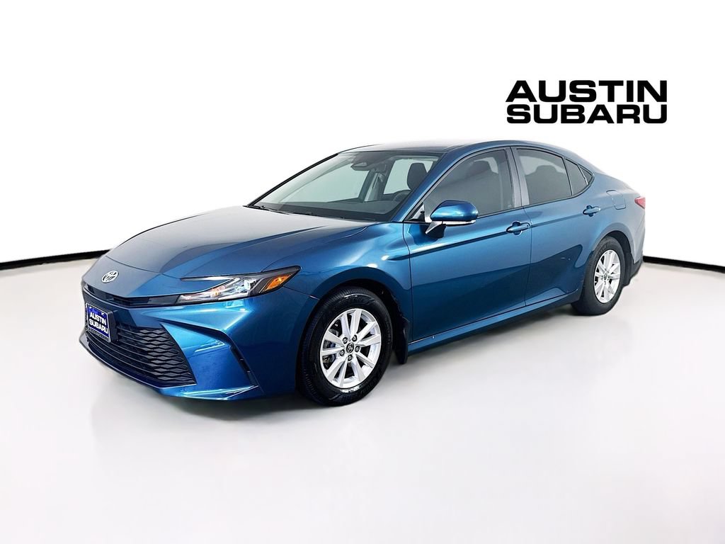 Used 2025 Toyota Camry LE w/ Convenience Package FWD image 3