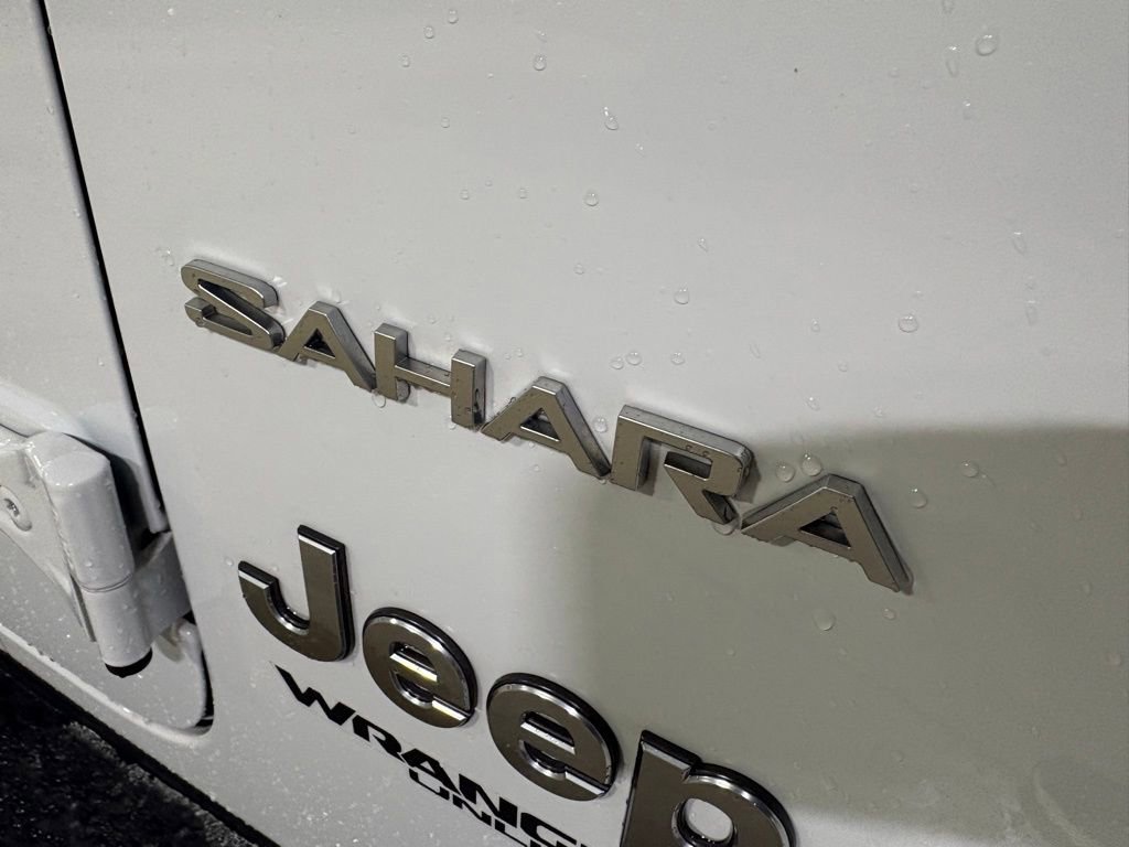 Used 2019 Jeep Wrangler Unlimited Sahara image 29
